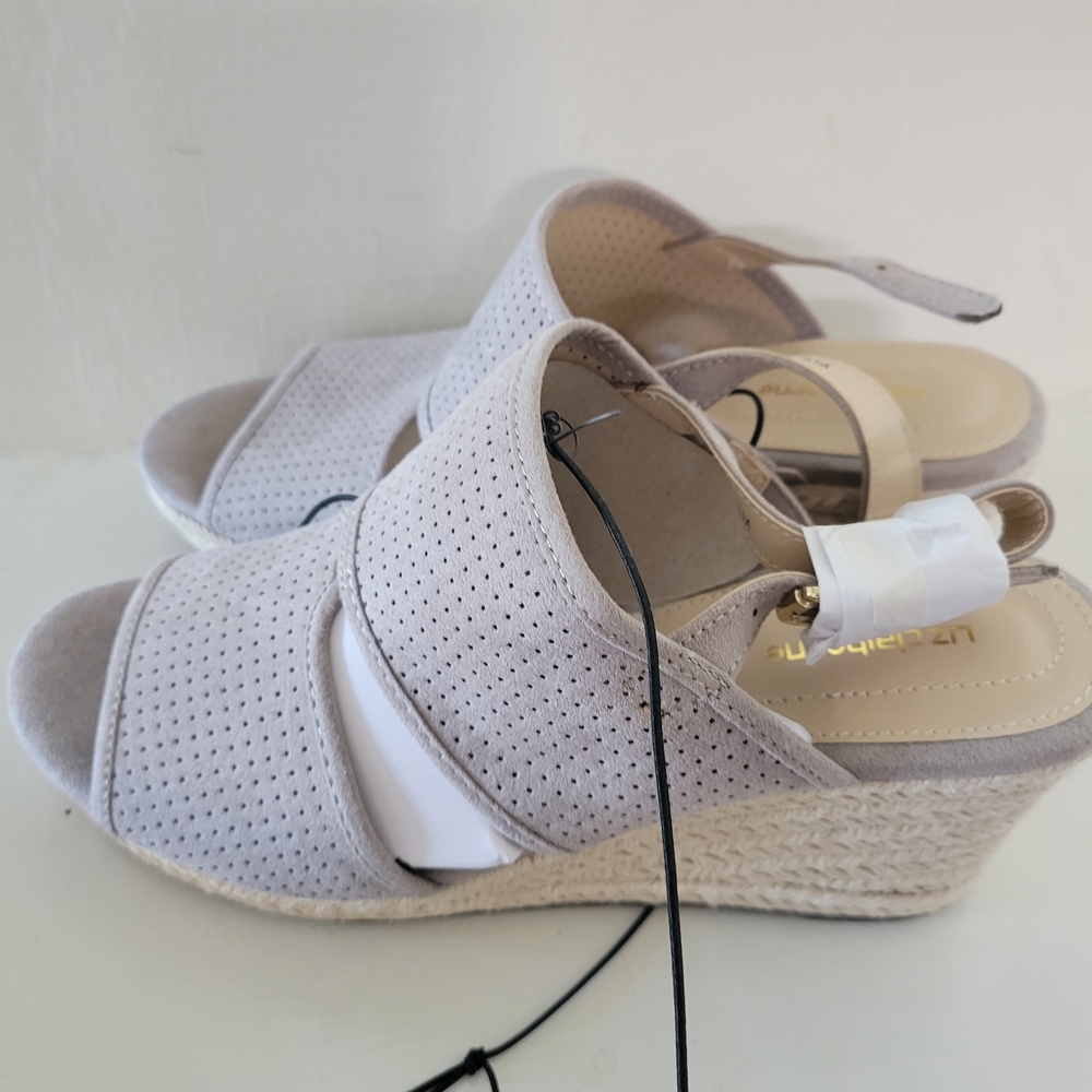 NIB Liz Claiborne Women's Gray Wedge Memory Foam Sandals Sz 8 M
